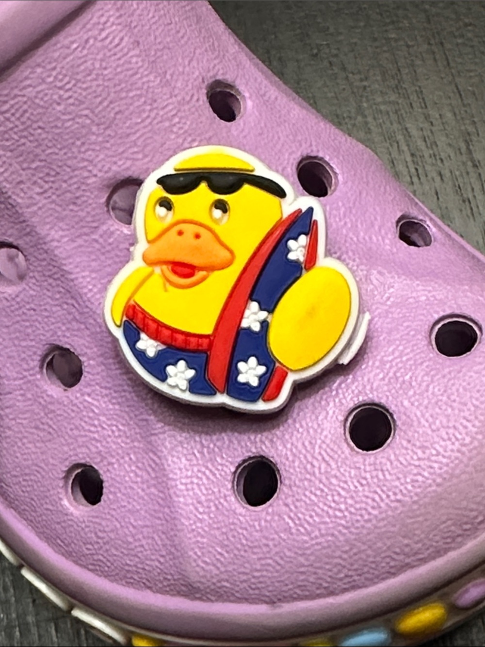 Jibbitz Charm Yellow Surf Duck